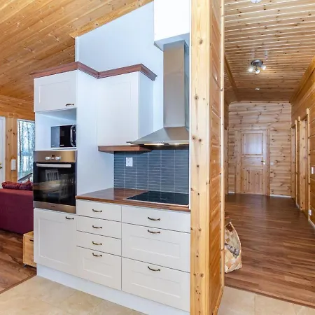Holiday home Kolin Mesikaemmen By Interhome *